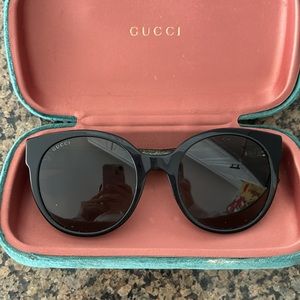 100% Authentic Gucci Round Frame Glitter sunglasses